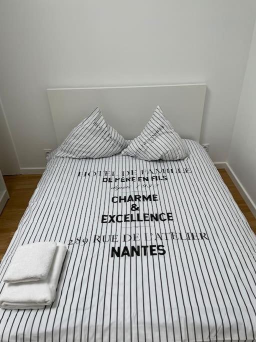 Appartement Atypique Et Fraichement Renove Saint-Vallier  外观 照片